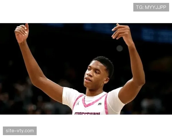 雷霆索伯前交叉韧带撕裂赛季报销，内线轮换深度不足